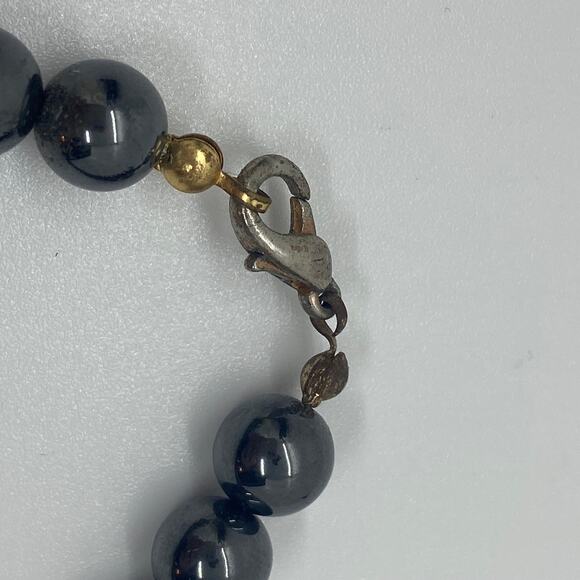 Elegant 17" Dark Bead Costume Jewelry Necklace - Picture 2 of 4